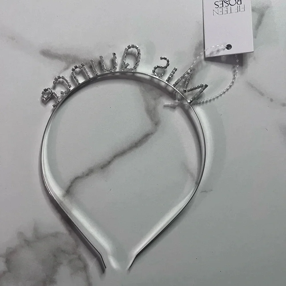 NWT Mid Quince blingy headband‎ for quincenera silver headband